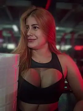 Snapshot of Amber_Martins_ chatting on 03-29-26, 04:51 Amber Martins online show from 03-29-26, 04:51