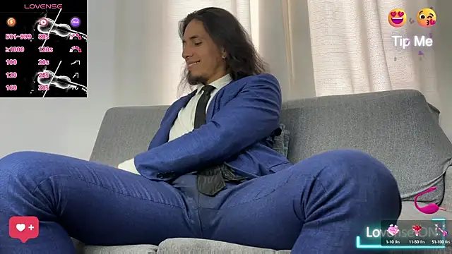 Tom blunt96 online show from 11-06-25, 07:37