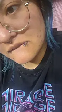 lucky-leah online show from 05-30-26, 03:47