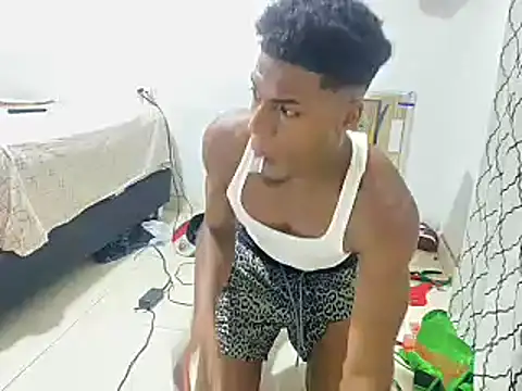 andrews2399 online show from 12-23-24, 04:12