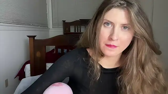 YUMIandbigWOLF online show from 12-14-25, 06:30