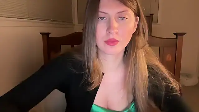 YUMIandbigWOLF online show from 03-28-26, 04:34