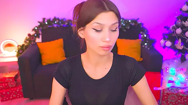 Snapshot of MollyPerry chatting on 12-14-24, 04:09 MollyPerry online show from 12-14-24, 04:09