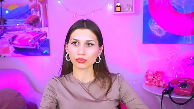 Snapshot of MollyPerry chatting on 01-07-25, 07:06 MollyPerry online show from 01-07-25, 07:06