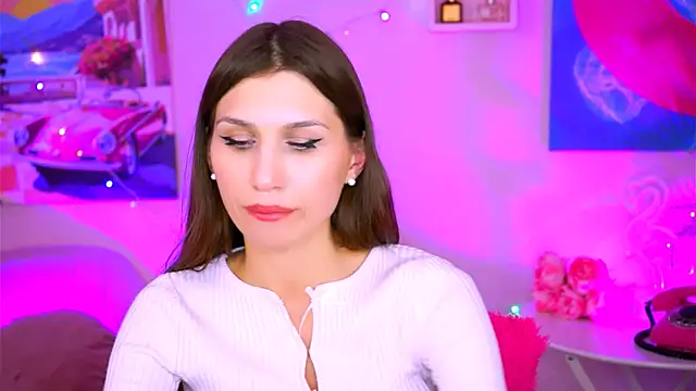 Snapshot of MollyPerry chatting on 01-10-25, 07:11 MollyPerry online show from 01-10-25, 07:11