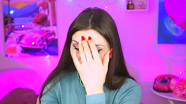 Snapshot of MollyPerry chatting on 02-16-25, 07:05 MollyPerry online show from 02-16-25, 07:05