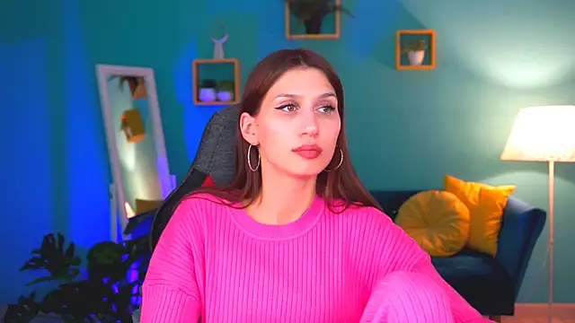 Snapshot of MollyPerry chatting on 02-22-25, 10:31 MollyPerry online show from 02-22-25, 10:31