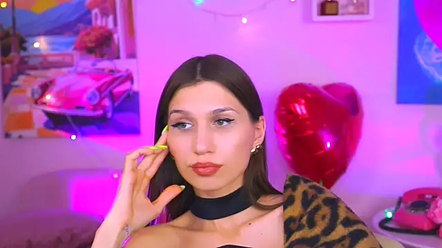 Snapshot of MollyPerry chatting on 02-26-25, 10:20 MollyPerry online show from 02-26-25, 10:20