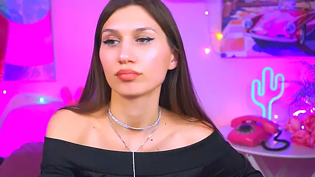 Snapshot of MollyPerry chatting on 03-04-25, 10:16 MollyPerry online show from 03-04-25, 10:16