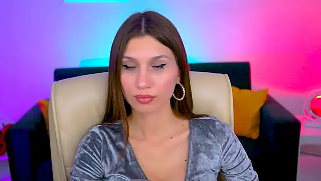 Snapshot of MollyPerry chatting on 03-05-25, 07:17 MollyPerry online show from 03-05-25, 07:17