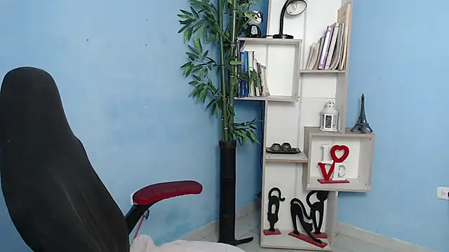 Snapshot of bbw_charlote chatting on 01-27-25, 11:54 bbw charlote online show from 01-27-25, 11:54