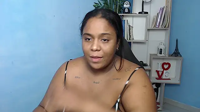 Snapshot of bbw_charlote chatting on 02-07-25, 12:06 bbw charlote online show from 02-07-25, 12:06