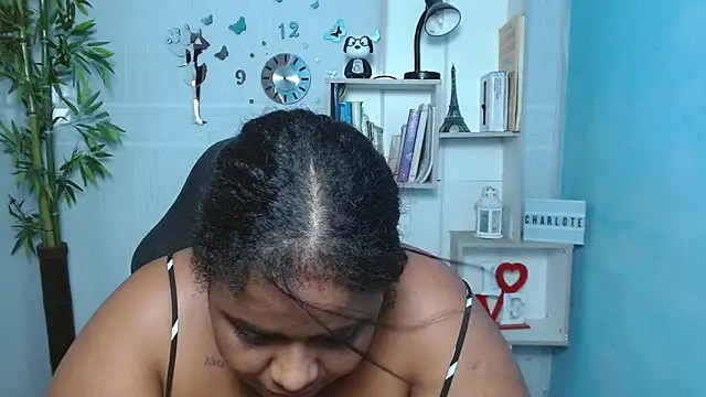 Snapshot of bbw_charlote chatting on 02-26-25, 06:32 bbw charlote online show from 02-26-25, 06:32