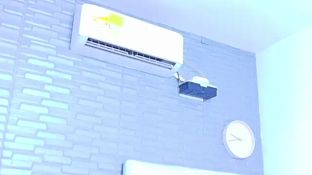 Snapshot of ebonny_suggarmommy1 chatting on 06-19-26, 08:45 ebonny suggarmommy1 online show from 06-19-26, 08:45