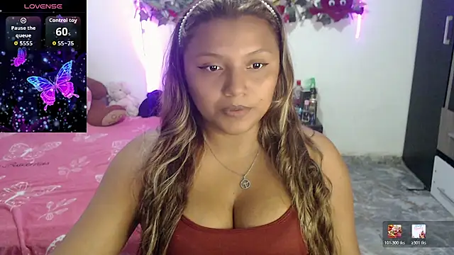 Snapshot of sexysusan4you chatting on 07-21-26, 08:55 sexysusan4you online show from 07-21-26, 08:55