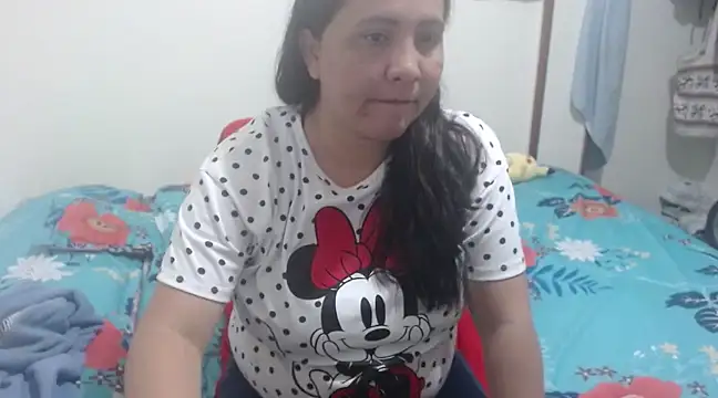 Snapshot of sonia__milk chatting on 12-13-24, 11:39 sonia milk online show from 12-13-24, 11:39