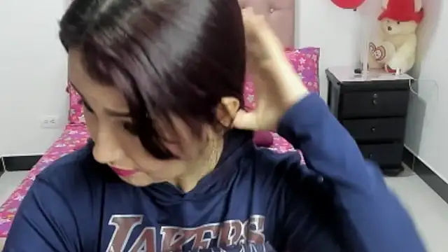 Karoline Moore online show from 02-21-25, 04:37