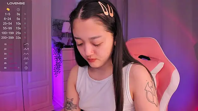 FreyaRaya online show from 12-26-24, 09:33