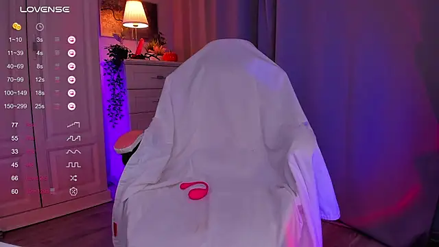 FreyaRaya online show from 01-09-25, 12:52