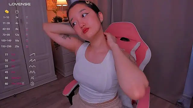 FreyaRaya online show from 01-16-25, 09:27