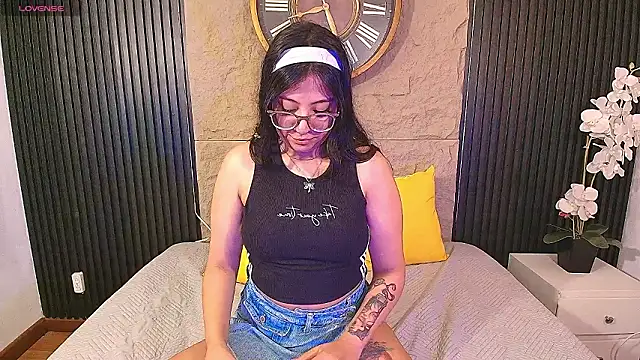 milan sweet online show from 03-14-26, 08:58