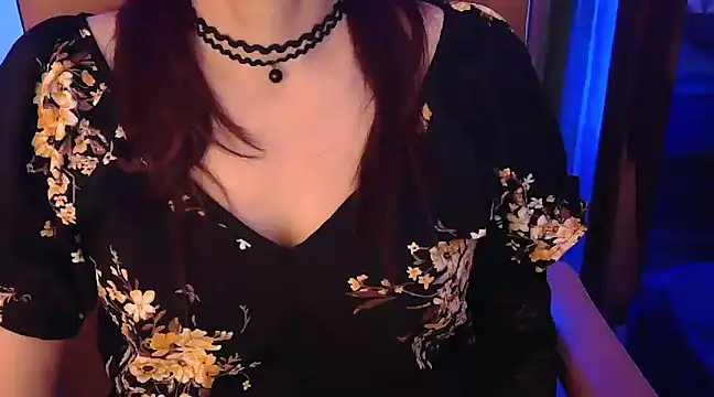 Snapshot of _Blue_Ruubyy_ chatting on 02-11-25, 10:48 Blue Ruubyy online show from 02-11-25, 10:48