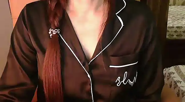 Snapshot of _Blue_Ruubyy_ chatting on 03-07-25, 04:33 Blue Ruubyy online show from 03-07-25, 04:33