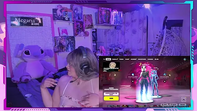 Snapshot of MegariaB chatting on 02-08-25, 07:37 MegariaB online show from 02-08-25, 07:37