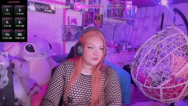 Snapshot of MegariaB chatting on 03-15-25, 04:02 MegariaB online show from 03-15-25, 04:02