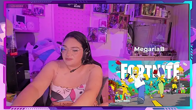 Snapshot of MegariaB chatting on 11-10-25, 04:22 MegariaB online show from 11-10-25, 04:22