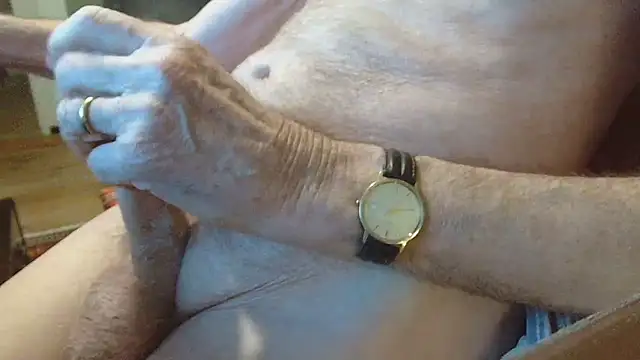 Snapshot of lasseoldman chatting on 03-04-26, 05:41 lasseoldman online show from 03-04-26, 05:41