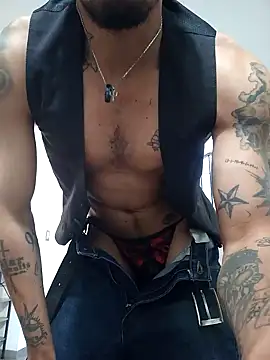 Snapshot of mexicaninuganda chatting on 02-05-25, 02:37 mexicaninuganda online show from 02-05-25, 02:37