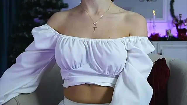 ivyleague  online show from 11-08-25, 04:34