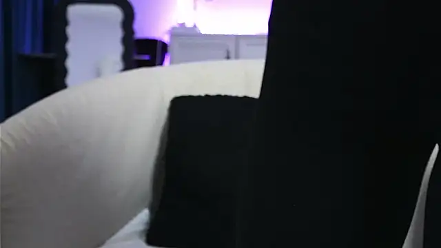 Snapshot of ivyleague_ chatting on 02-13-26, 05:53 ivyleague online show from 02-13-26, 05:53