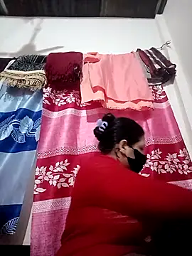 Snapshot of Depte- chatting on 12-17-25, 01:17 Depte- online show from 12-17-25, 01:17