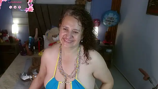 Nadia 84 online show from 06-30-26, 12:28
