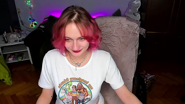 Snapshot of Evelyn_Harper@xh chatting on 11-10-25, 04:39 Evelyn Harperxh online show from 11-10-25, 04:39