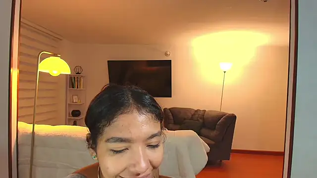 samy jonnes  online show from 10-08-25, 11:02