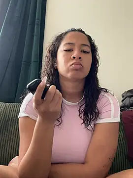 VanessaBling online show from 01-07-26, 03:58