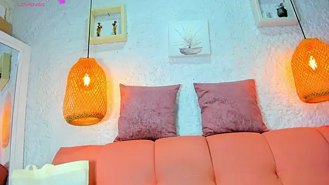 emiily s online show from 10-03-25, 12:02