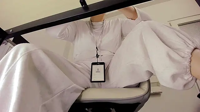 Alisa Hotfeeling online show from 03-12-26, 01:45