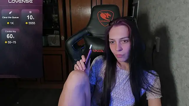 Snapshot of Rachel_Sharp chatting on 03-04-25, 05:56 Rachel Sharp online show from 03-04-25, 05:56