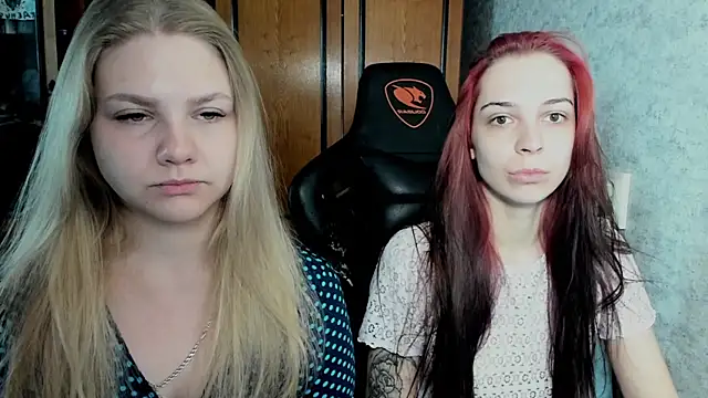 Snapshot of Rachel_Sharp chatting on 09-18-25, 05:20 Rachel Sharp online show from 09-18-25, 05:20