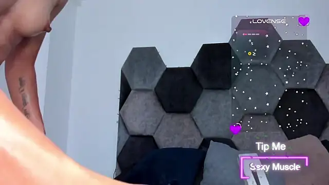 AmberAdams  online show from 03-11-25, 01:45