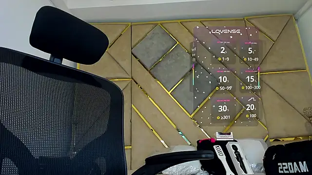 AmberAdams  online show from 10-13-25, 01:22