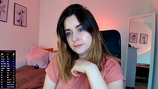 Snapshot of miss_seline chatting on 09-15-25, 04:18 miss seline online show from 09-15-25, 04:18