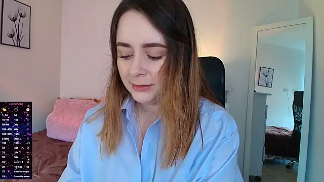 Snapshot of miss_seline chatting on 09-19-25, 03:56 miss seline online show from 09-19-25, 03:56