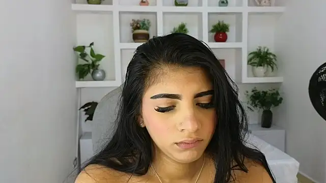 Snapshot of maiaa_ruiz chatting on 06-26-26, 01:26 maiaa ruiz online show from 06-26-26, 01:26