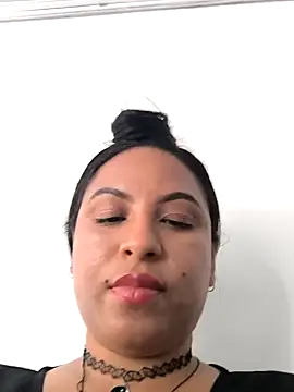 Francesca ferrari online show from 12-05-25, 08:05