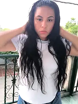 Francesca ferrari online show from 04-11-26, 10:58